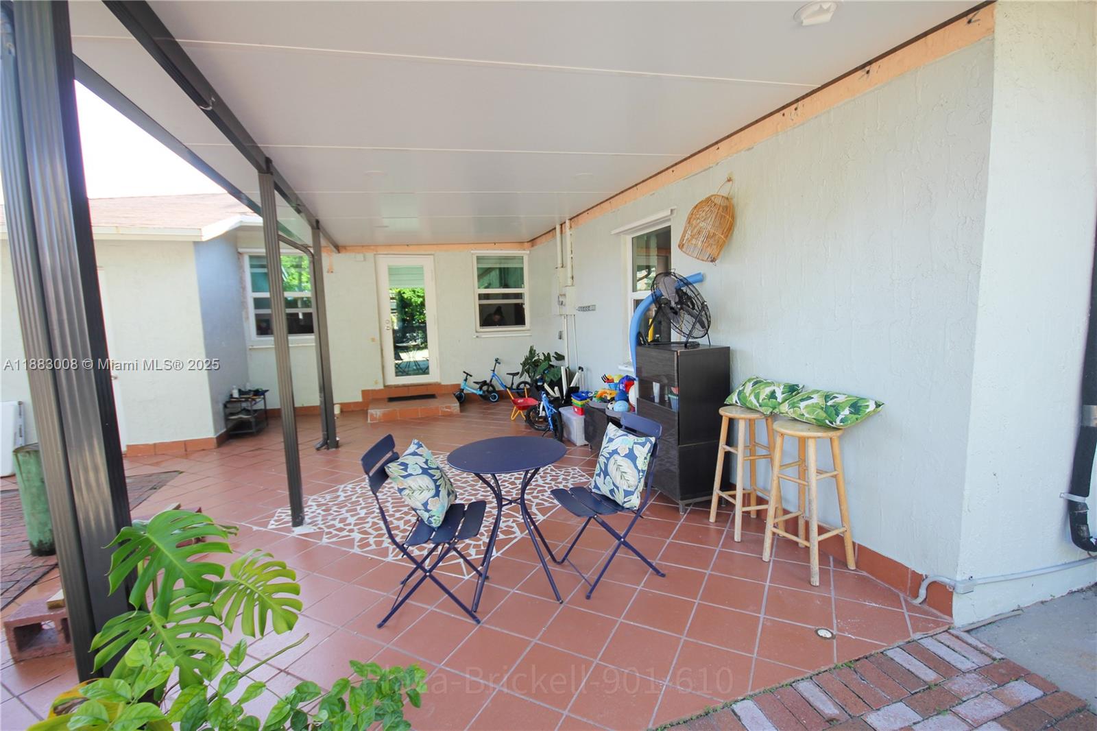 2754 SW 36th Ave Miami, FL 33133