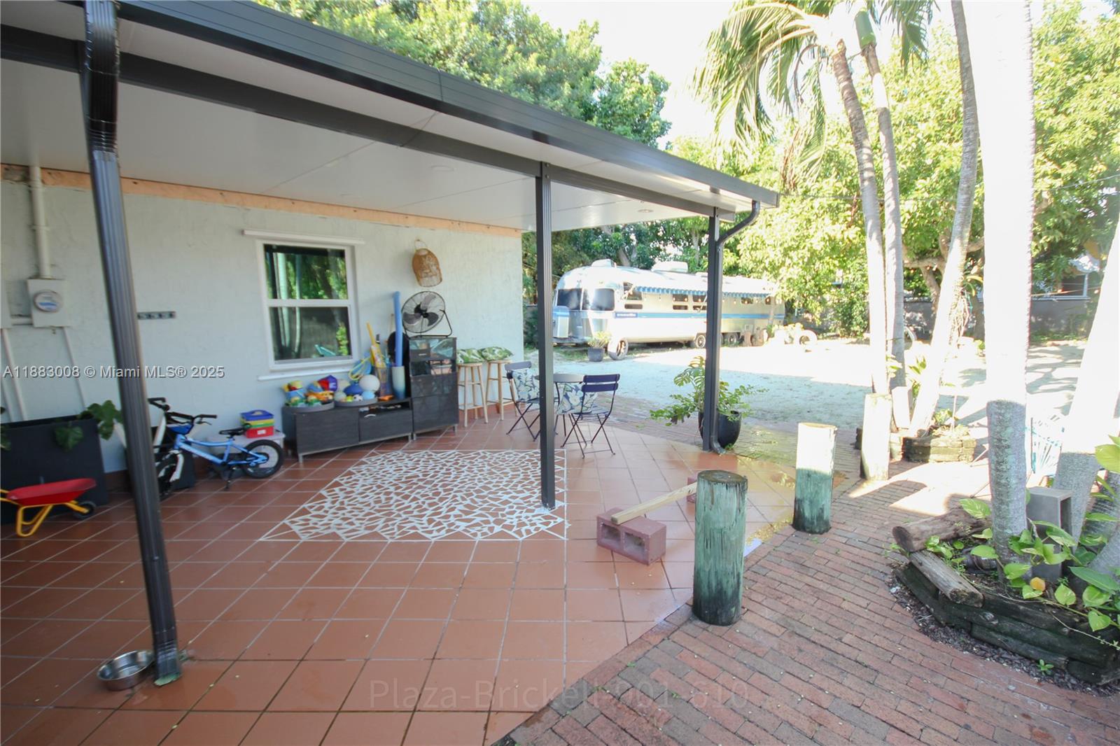 2754 SW 36th Ave Miami, FL 33133