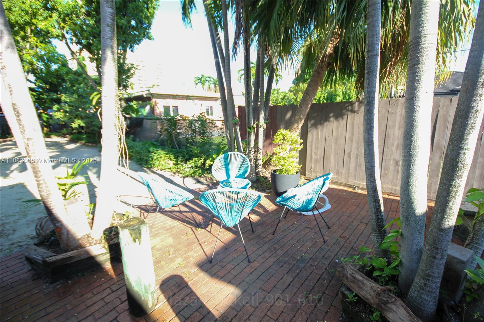 2754 SW 36th Ave Miami, FL 33133