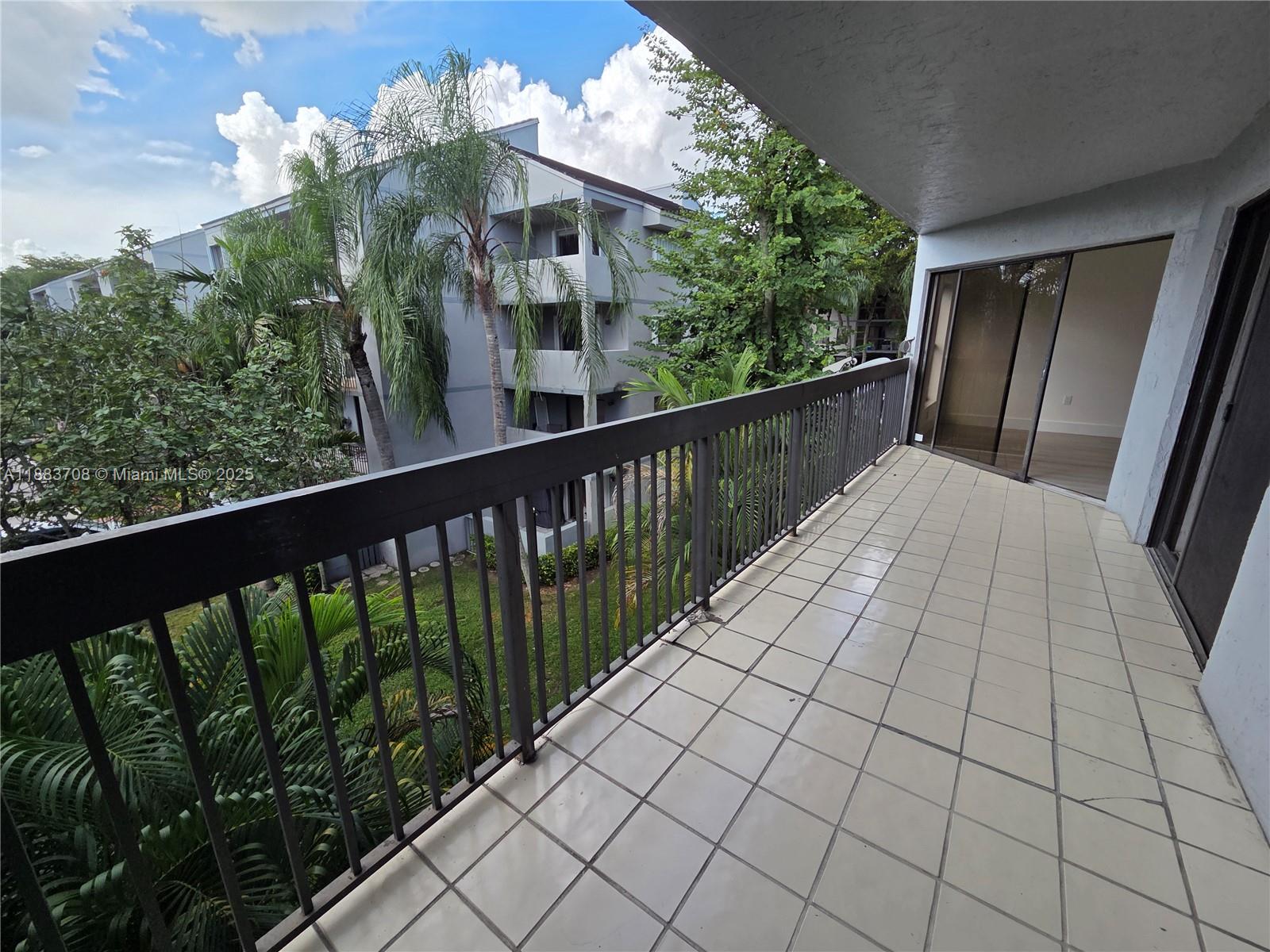 8888 SW 131st Ct #308 Miami, FL 33186