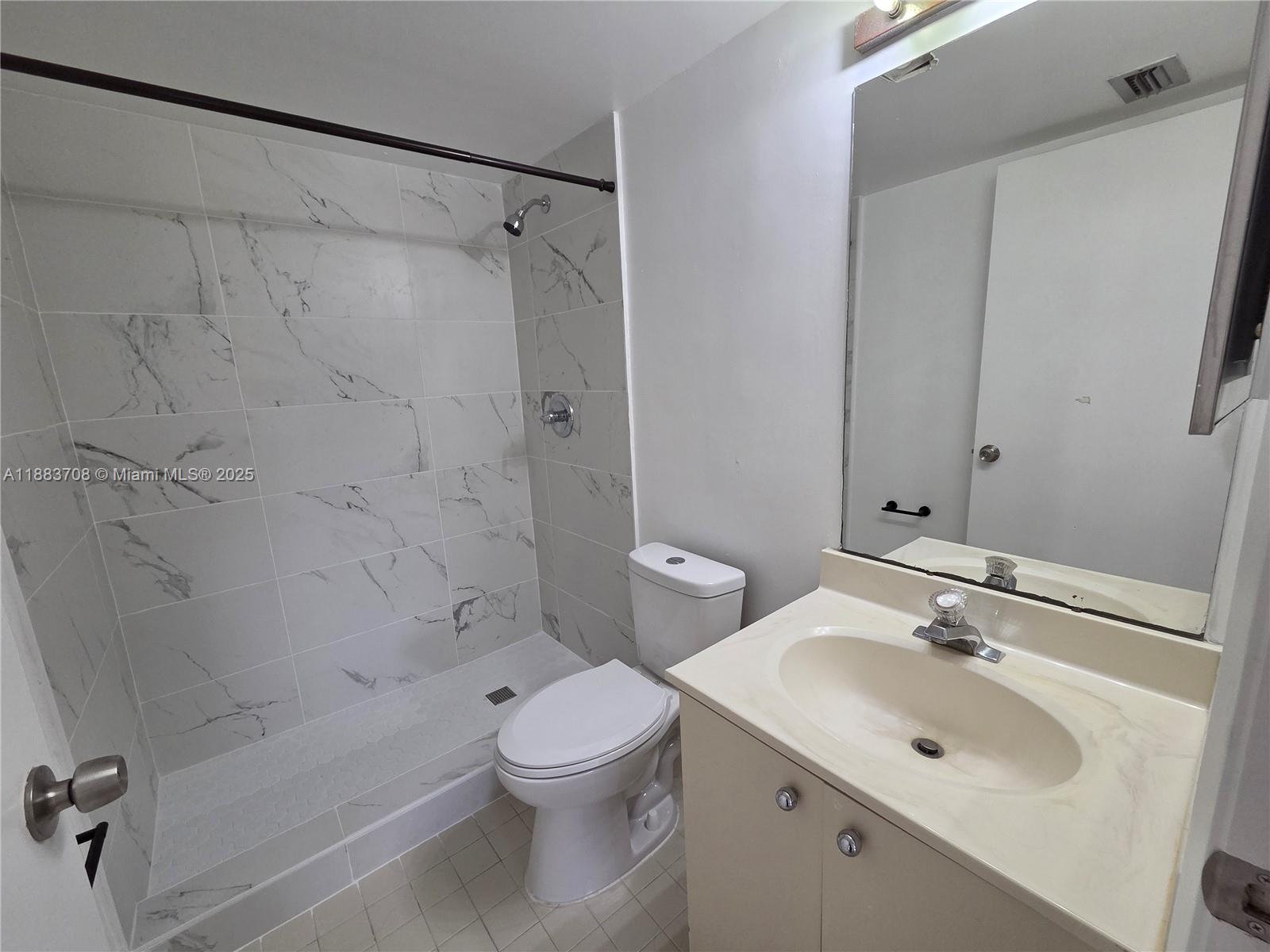 8888 SW 131st Ct #308 Miami, FL 33186