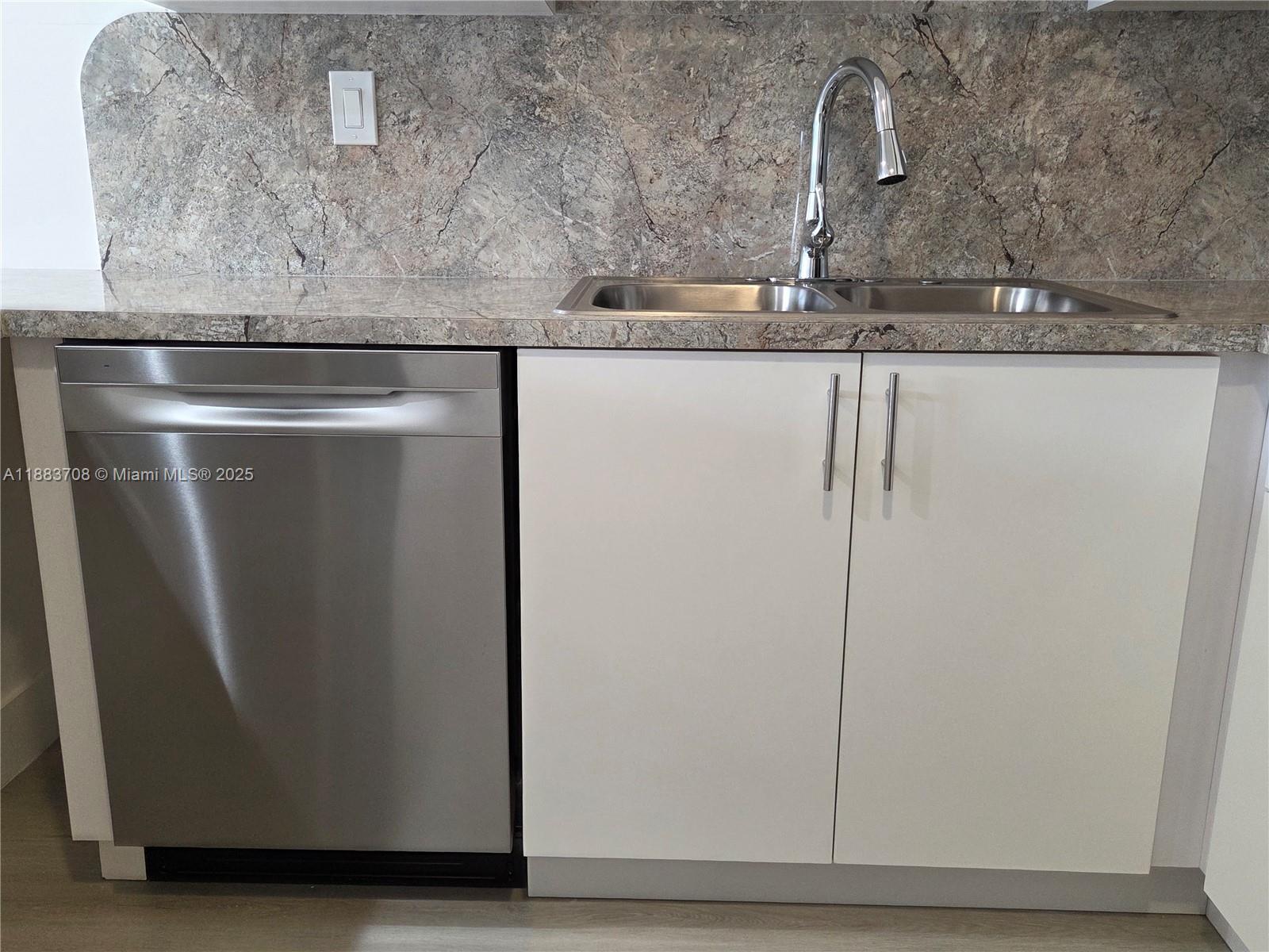 8888 SW 131st Ct #308 Miami, FL 33186