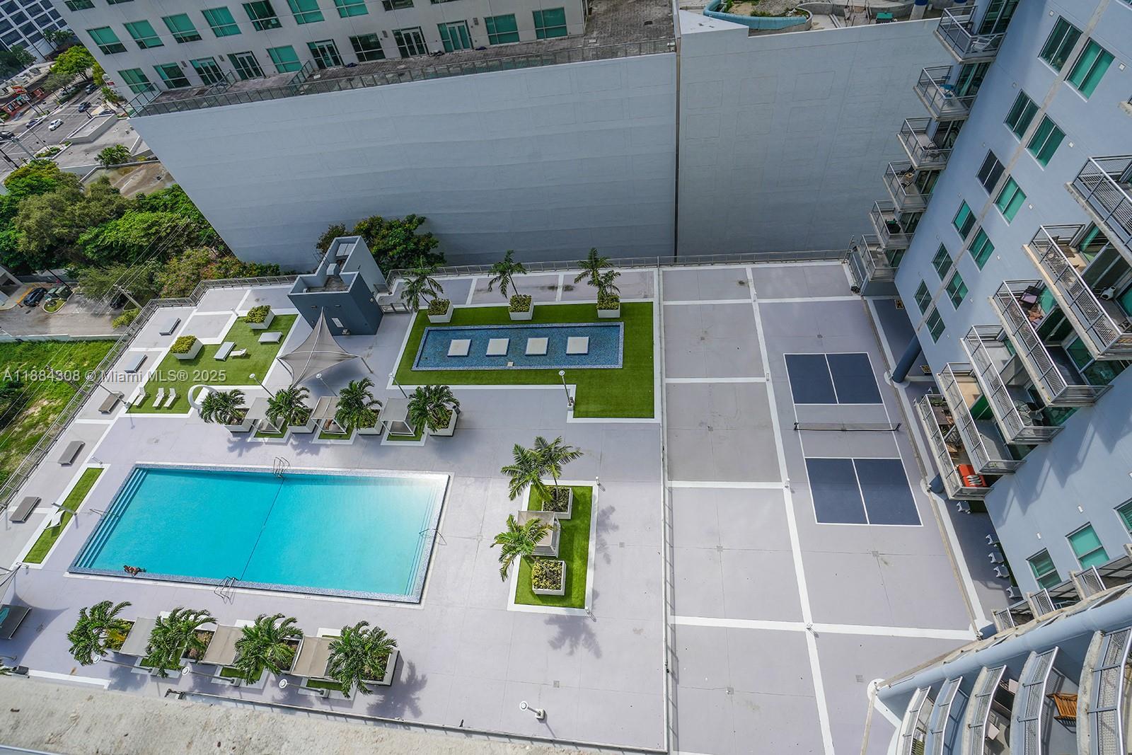 image Neo Vertika Condo24