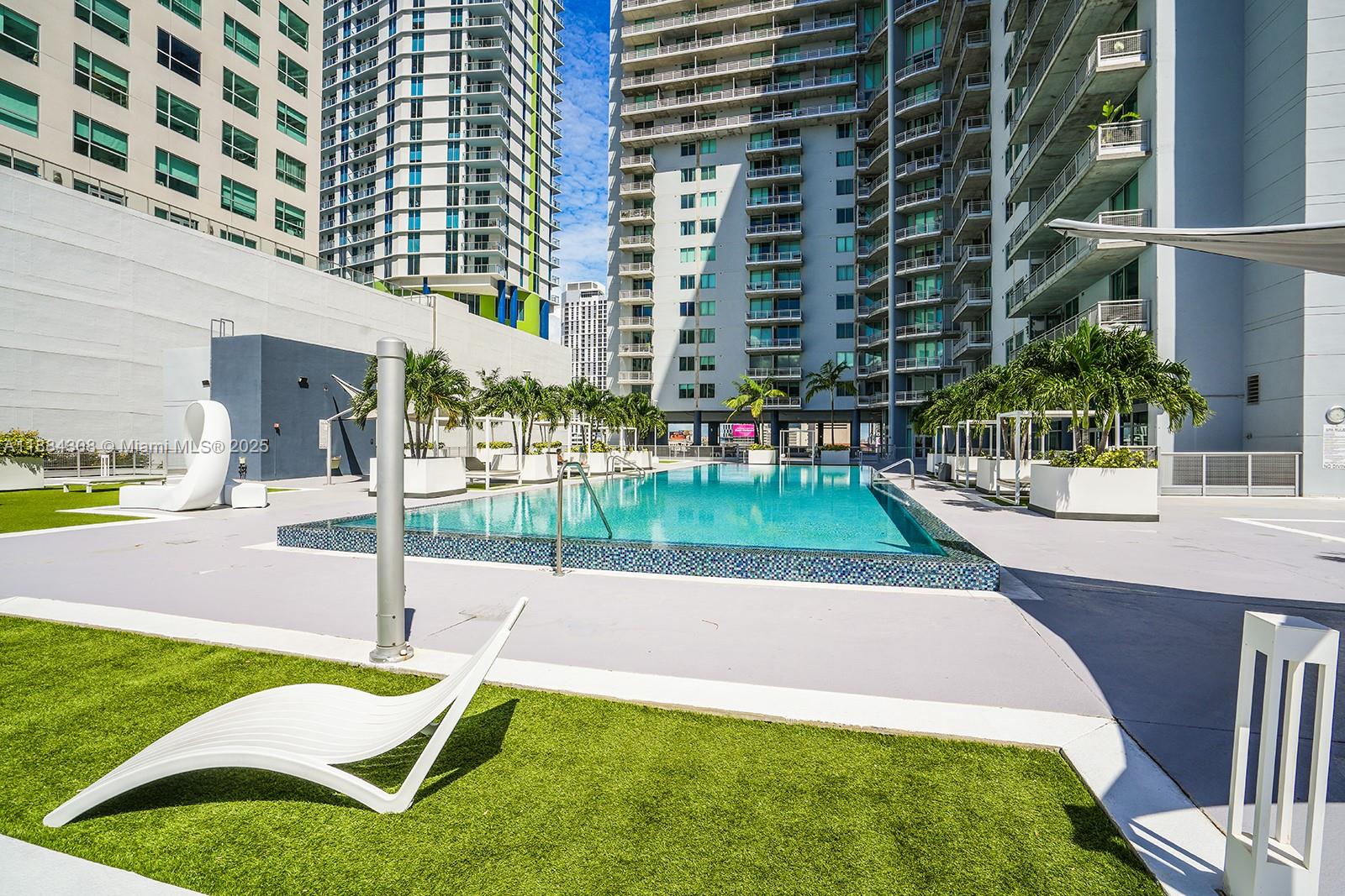 image Neo Vertika Condo26