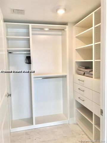 image 400 Sunny Isles Condo Eas33