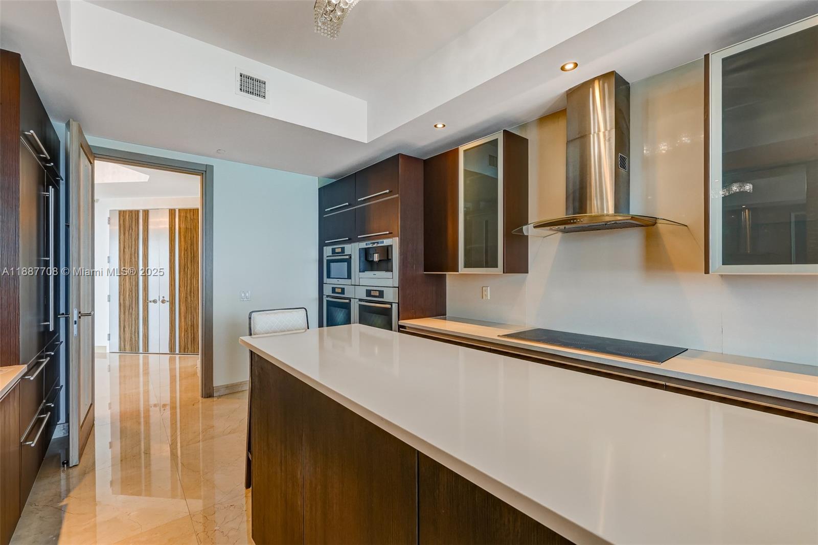 2711 S Ocean Dr #3705 Hollywood, FL 33019