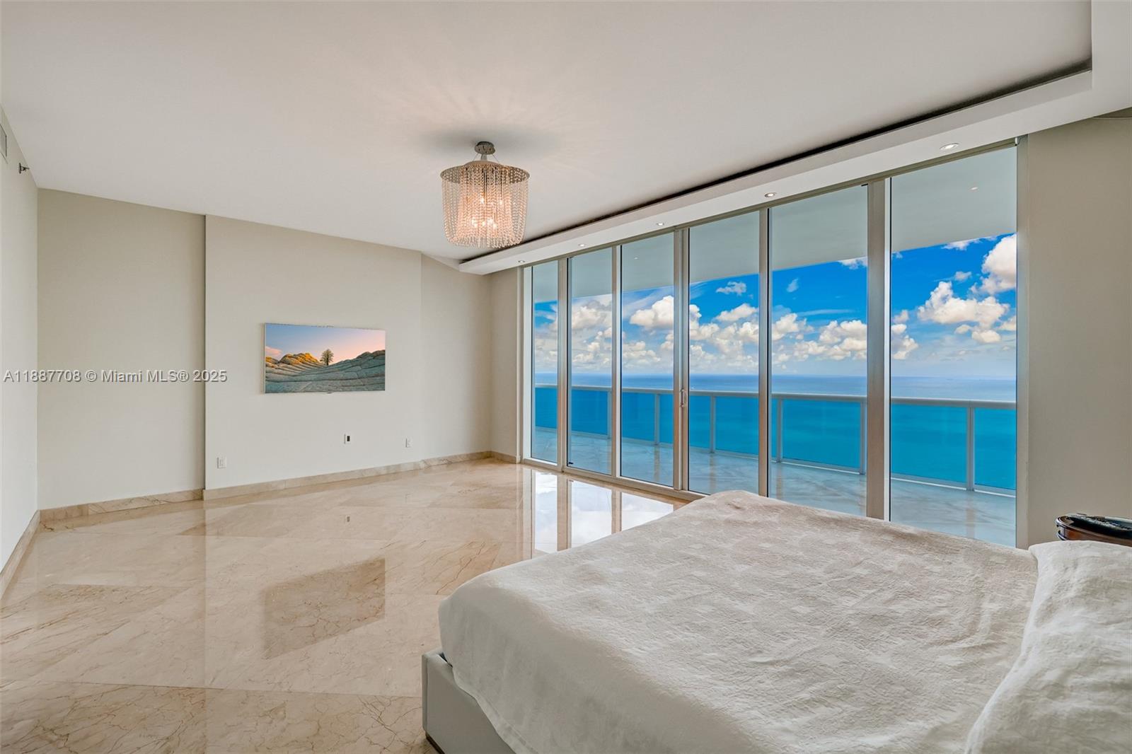 2711 S Ocean Dr #3705 Hollywood, FL 33019
