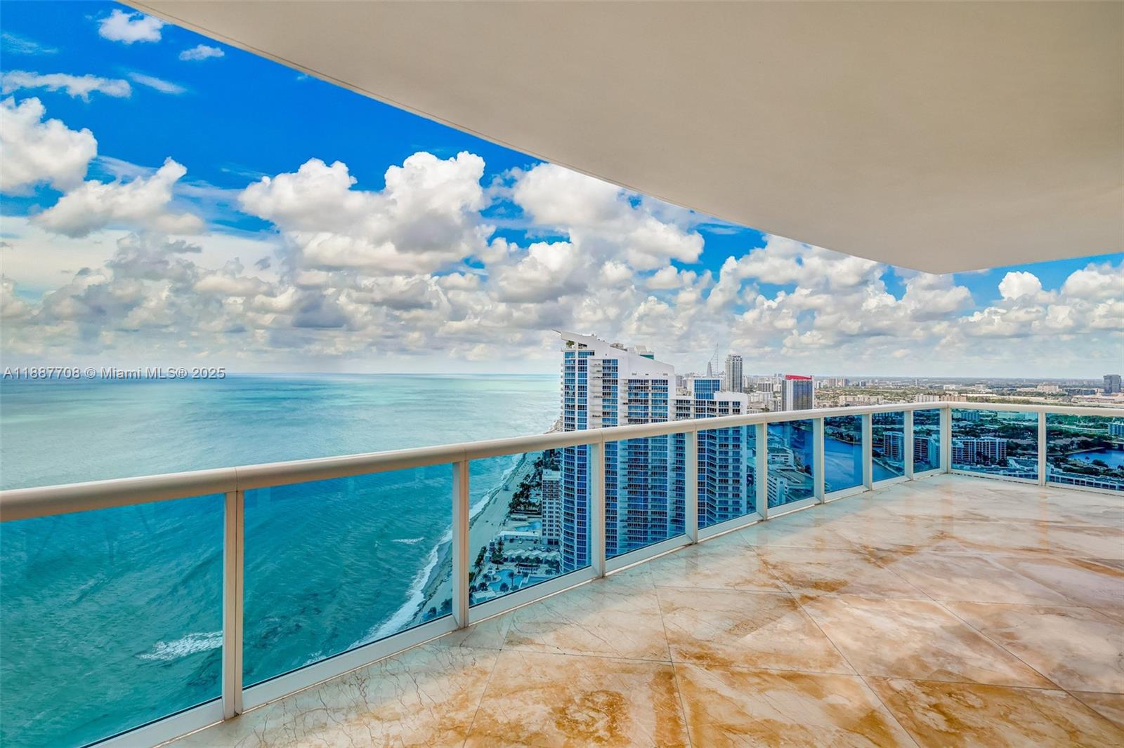 2711 S Ocean Dr #3705 Hollywood, FL 33019