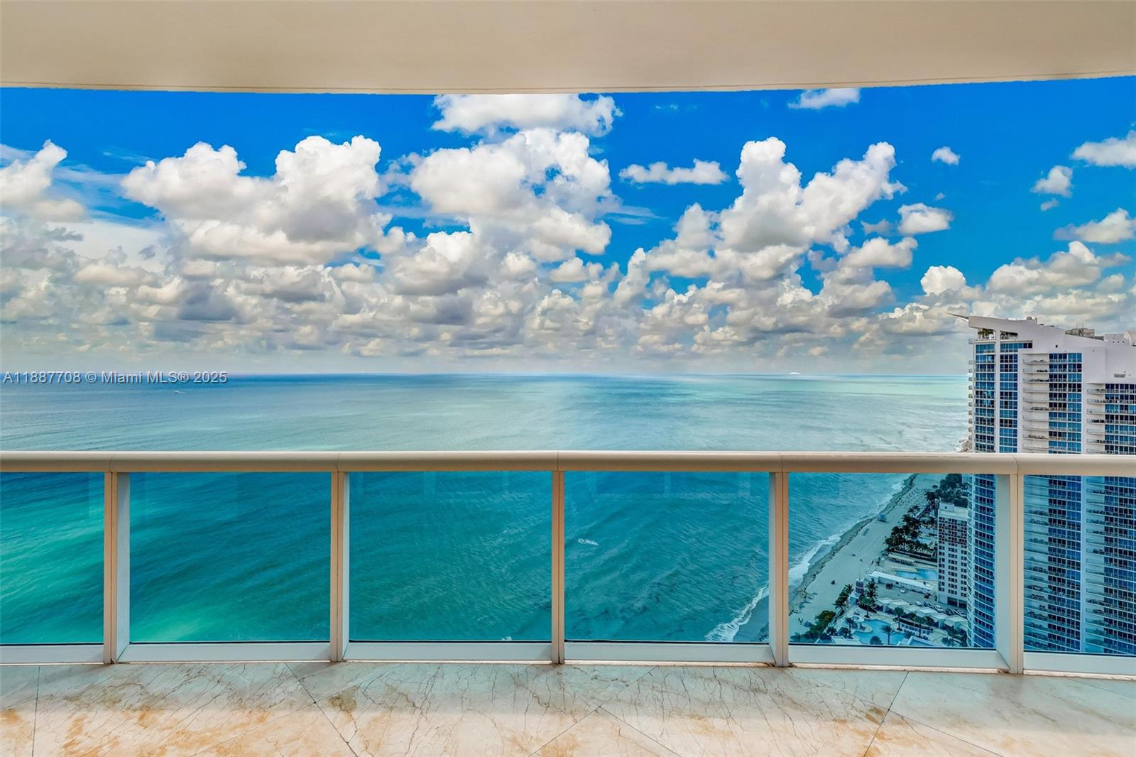 2711 S Ocean Dr #3705 Hollywood, FL 33019