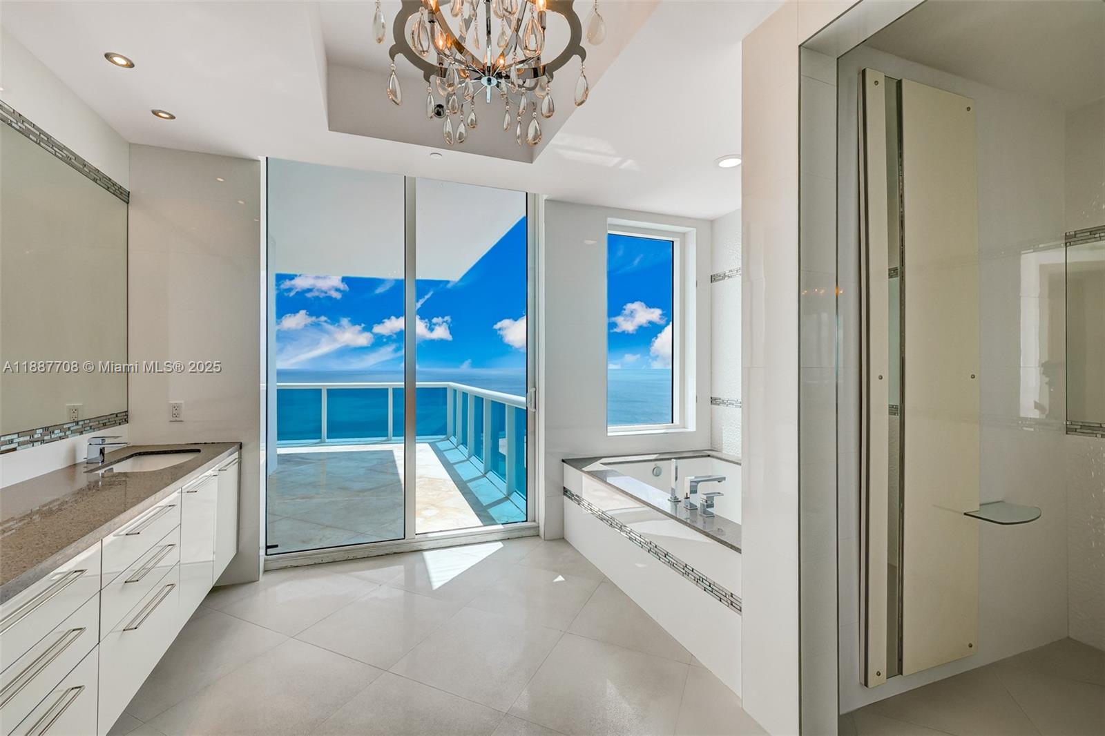 2711 S Ocean Dr #3705 Hollywood, FL 33019