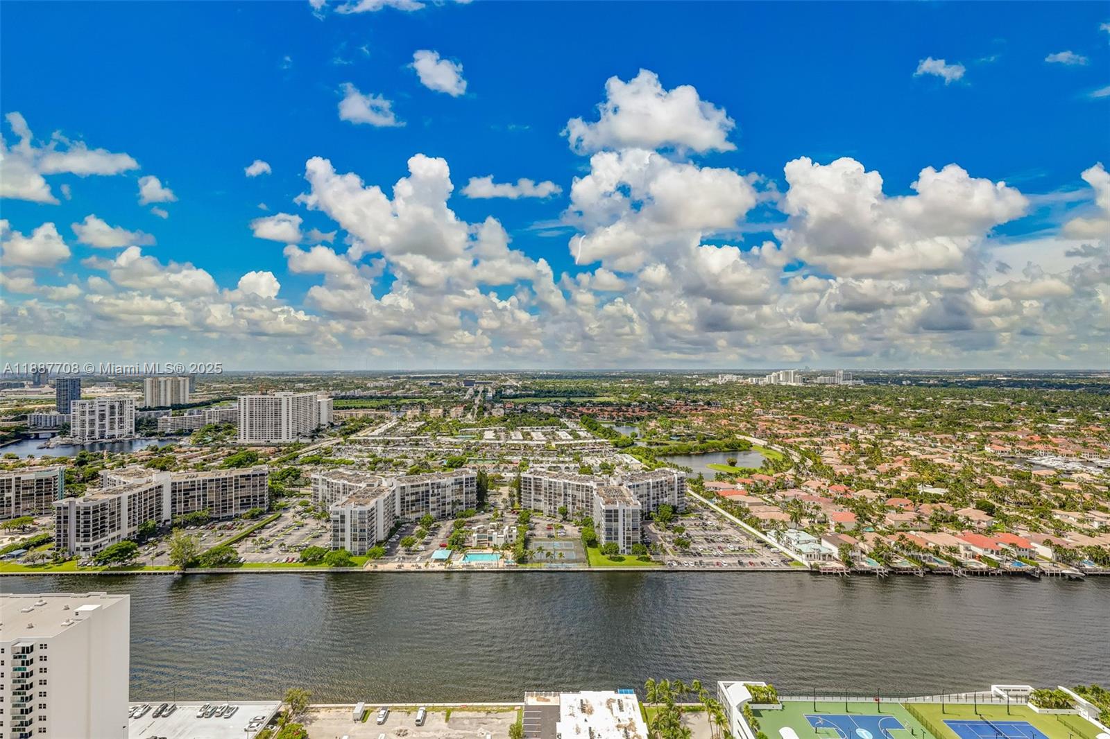 2711 S Ocean Dr #3705 Hollywood, FL 33019