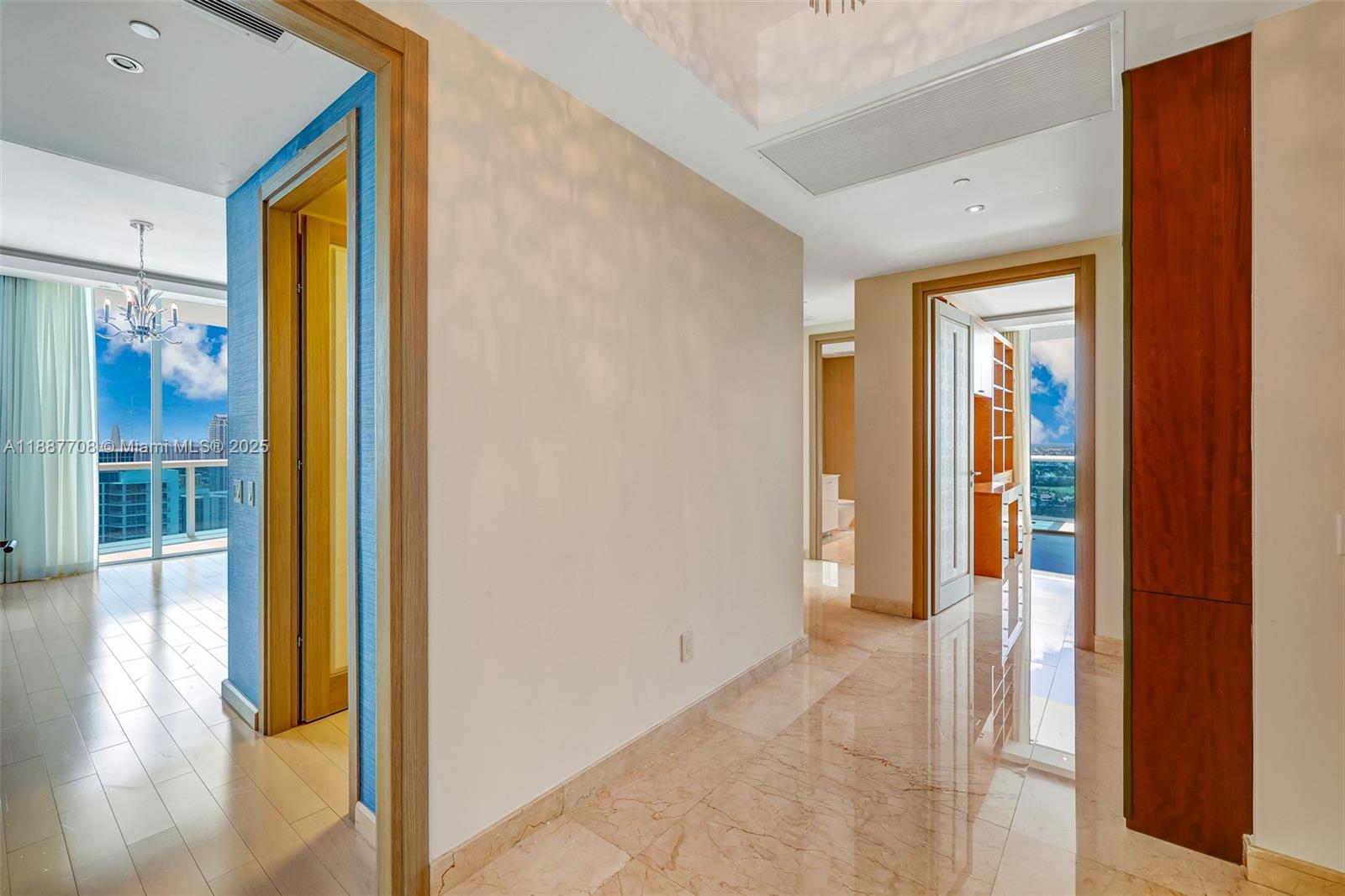 2711 S Ocean Dr #3705 Hollywood, FL 33019