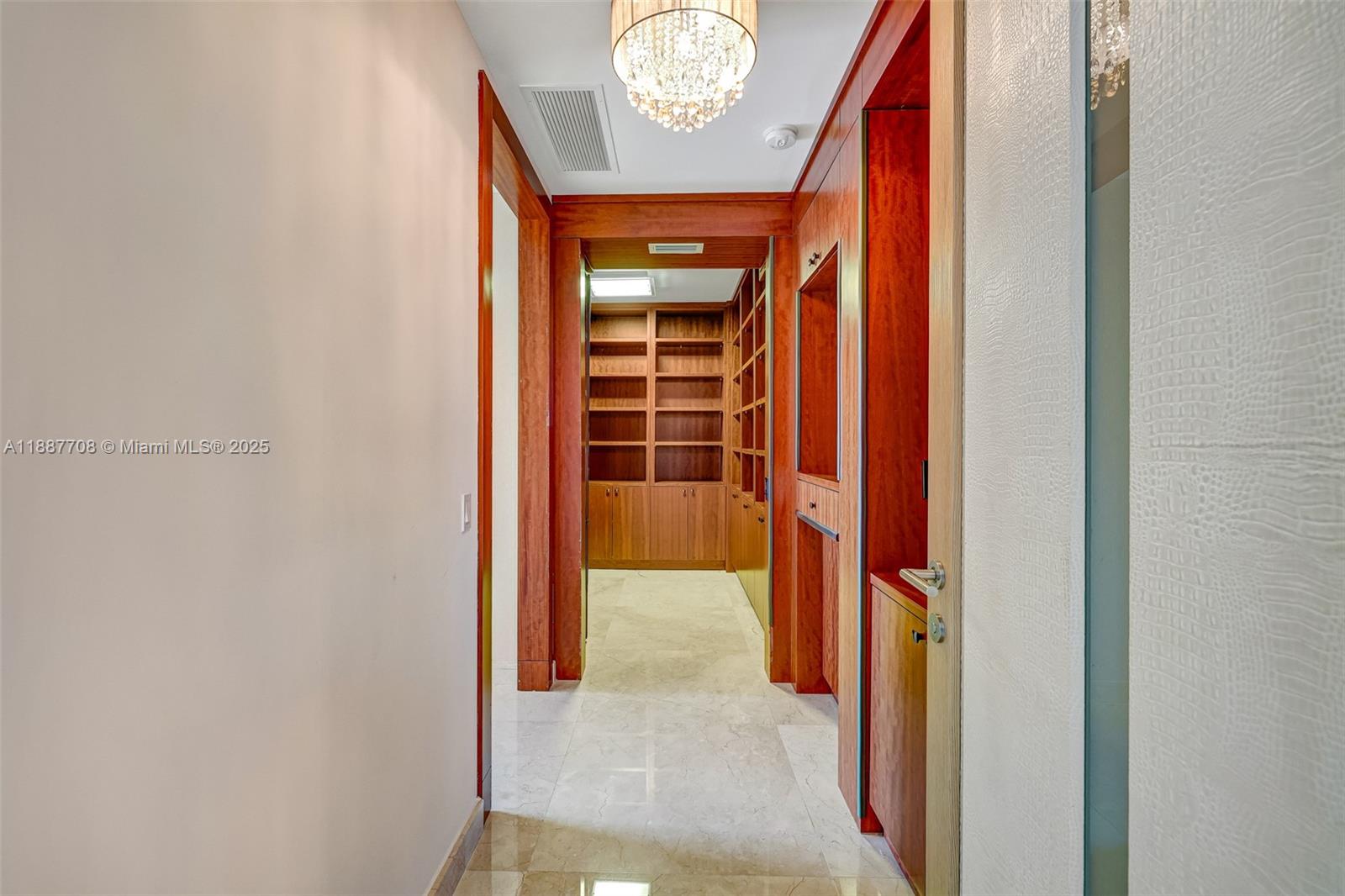 2711 S Ocean Dr #3705 Hollywood, FL 33019