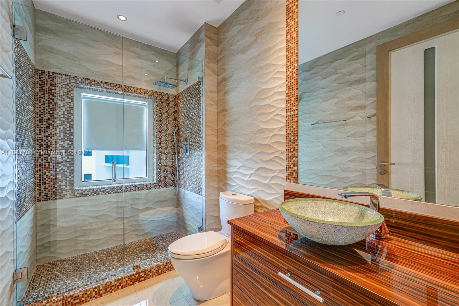 2711 S Ocean Dr #3705 Hollywood, FL 33019