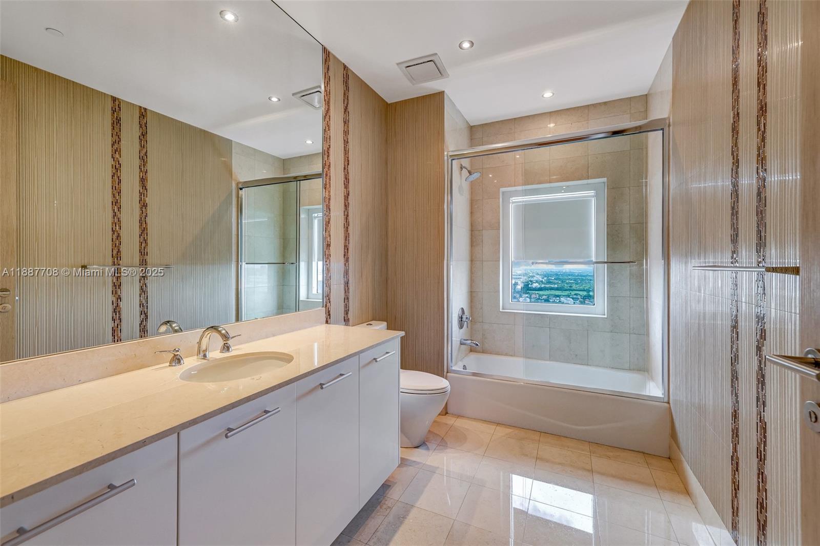 2711 S Ocean Dr #3705 Hollywood, FL 33019