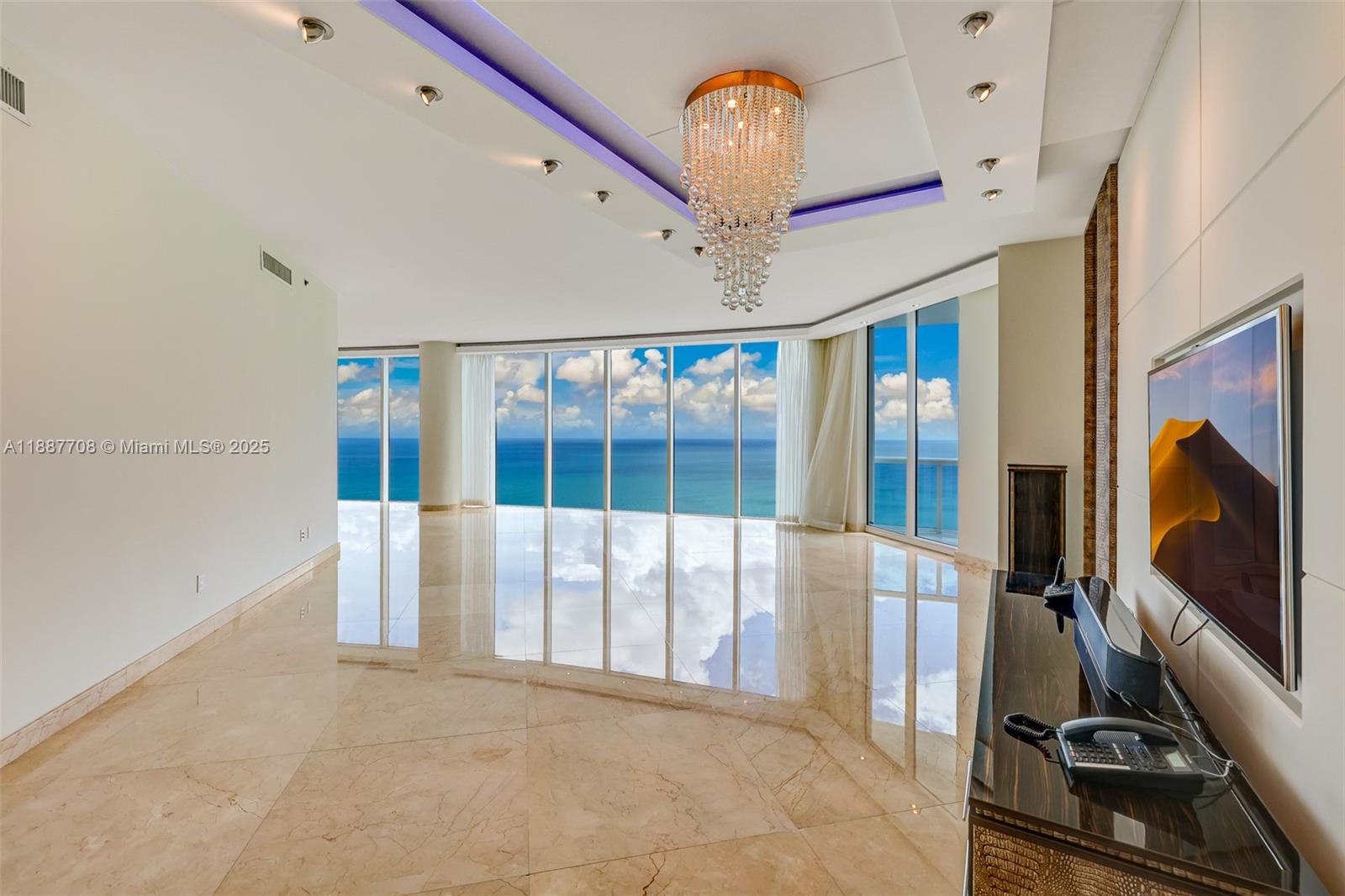 2711 S Ocean Dr #3705 Hollywood, FL 33019