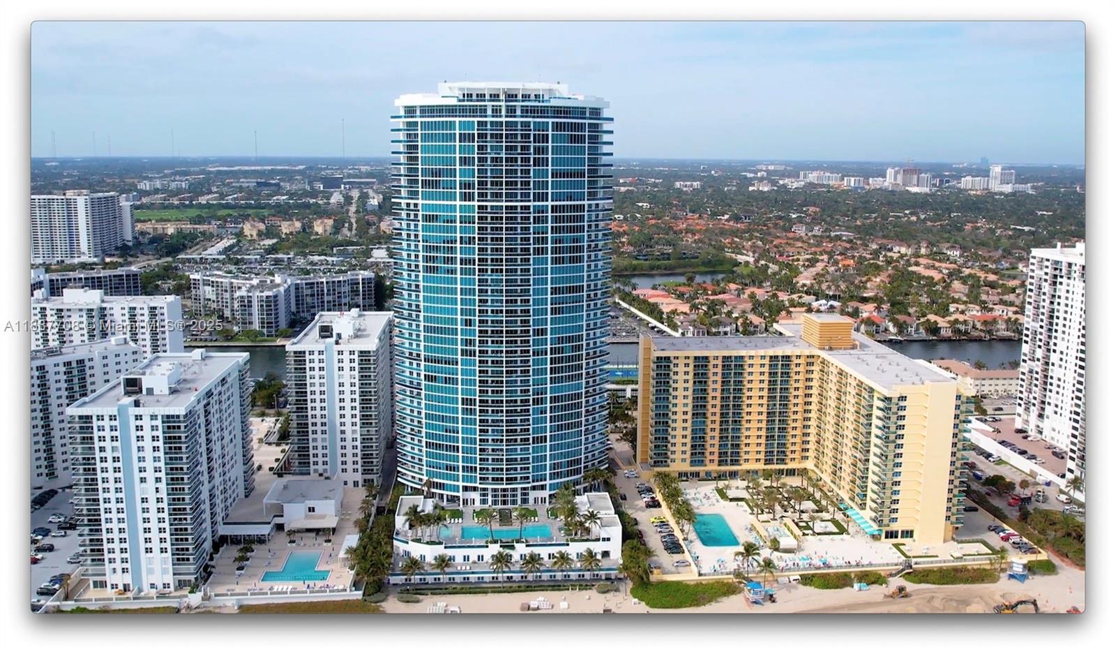 2711 S Ocean Dr #3705 Hollywood, FL 33019