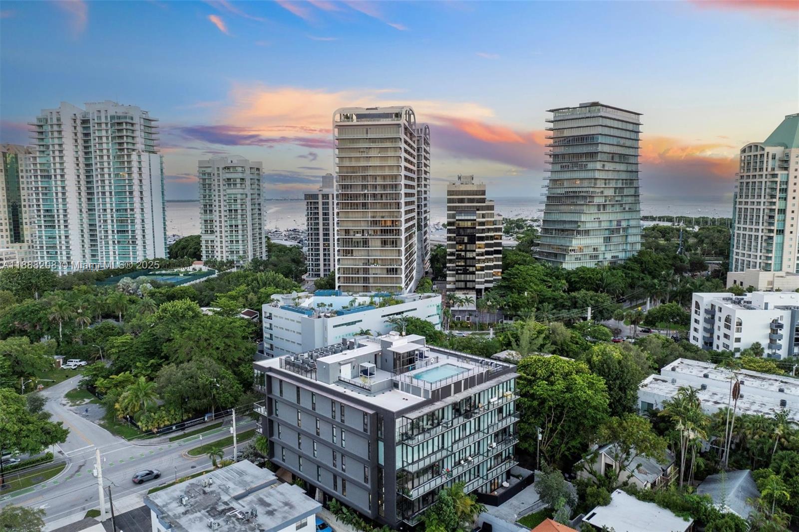 image Glasshaus Condo1