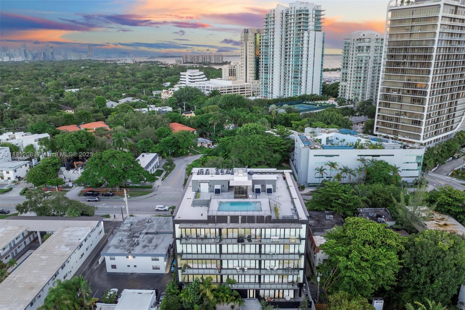 image Glasshaus Condo28