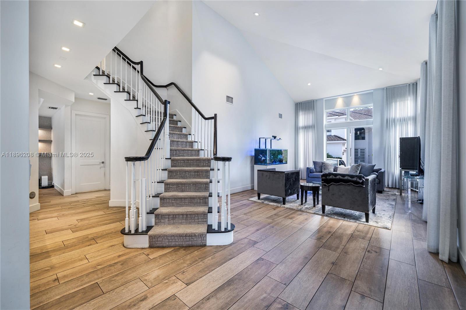 3703 NE 199th St Aventura, FL 33180