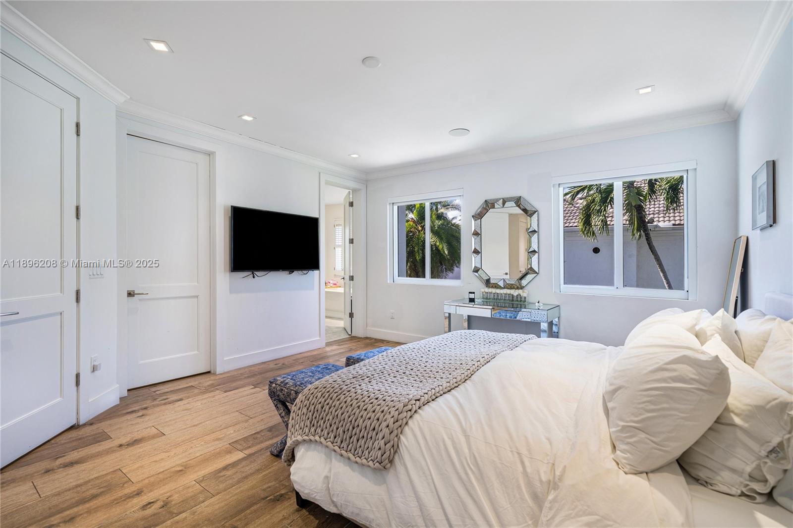 3703 NE 199th St Aventura, FL 33180