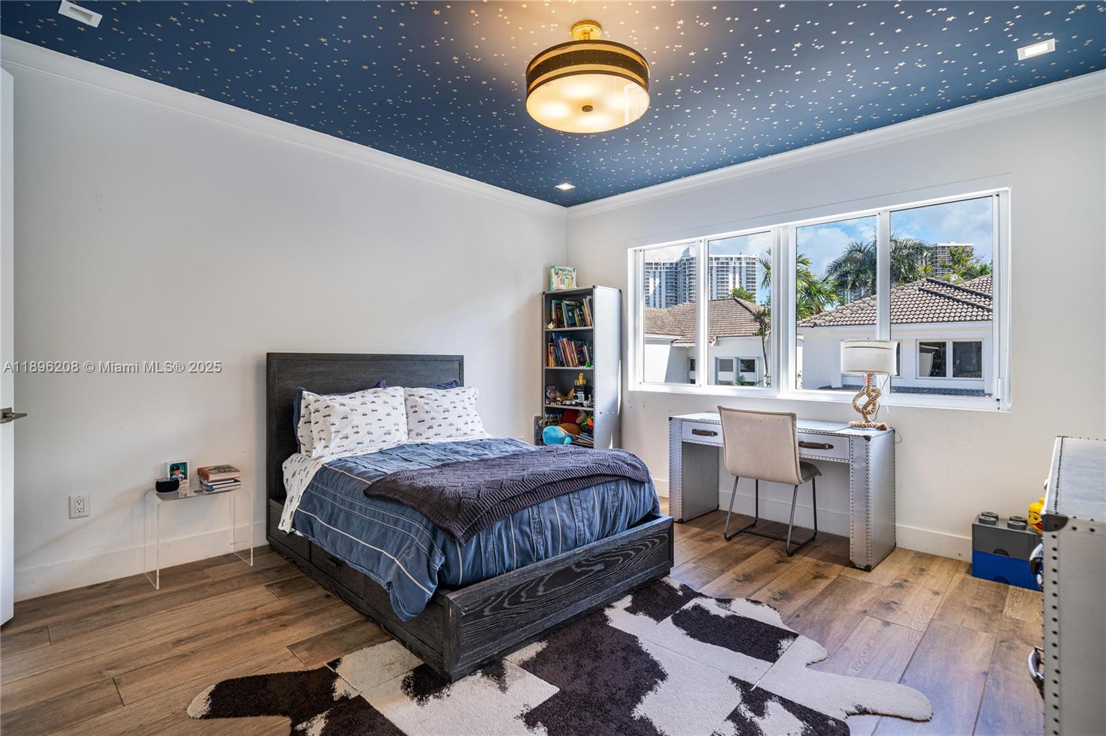 3703 NE 199th St Aventura, FL 33180