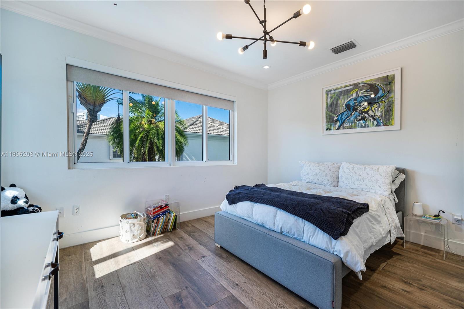 3703 NE 199th St Aventura, FL 33180