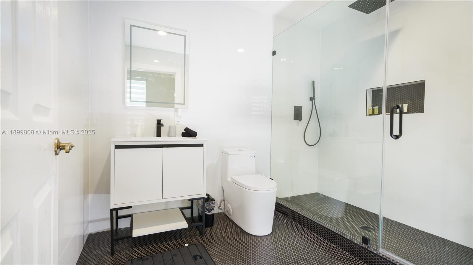 1361 NW 116th Ave Plantation, FL 33323