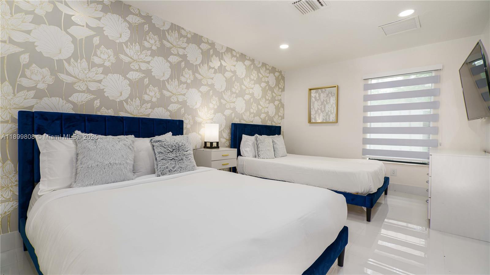 1361 NW 116th Ave Plantation, FL 33323