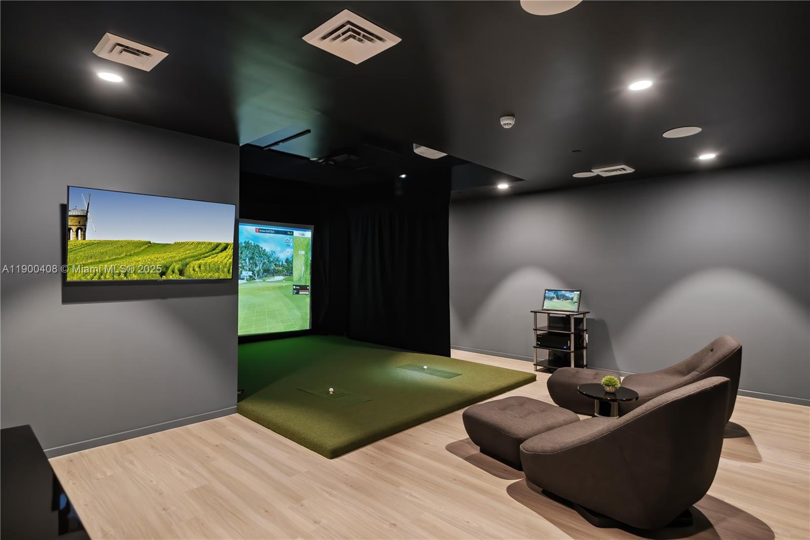 101 Diplomat Pkwy #902 Hallandale Beach, FL 33009