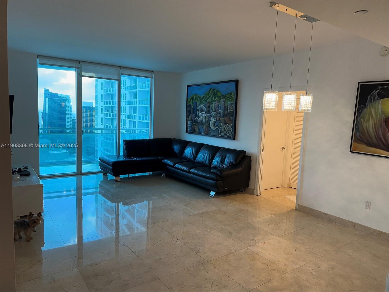 950 Brickell Bay Dr #3505