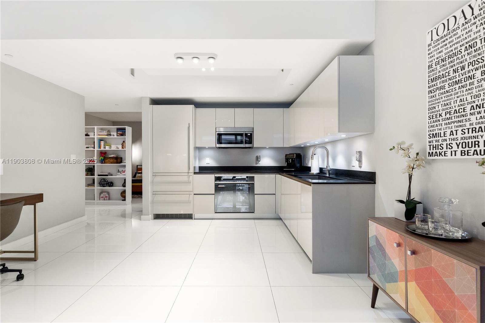 image 1010 Brickell4