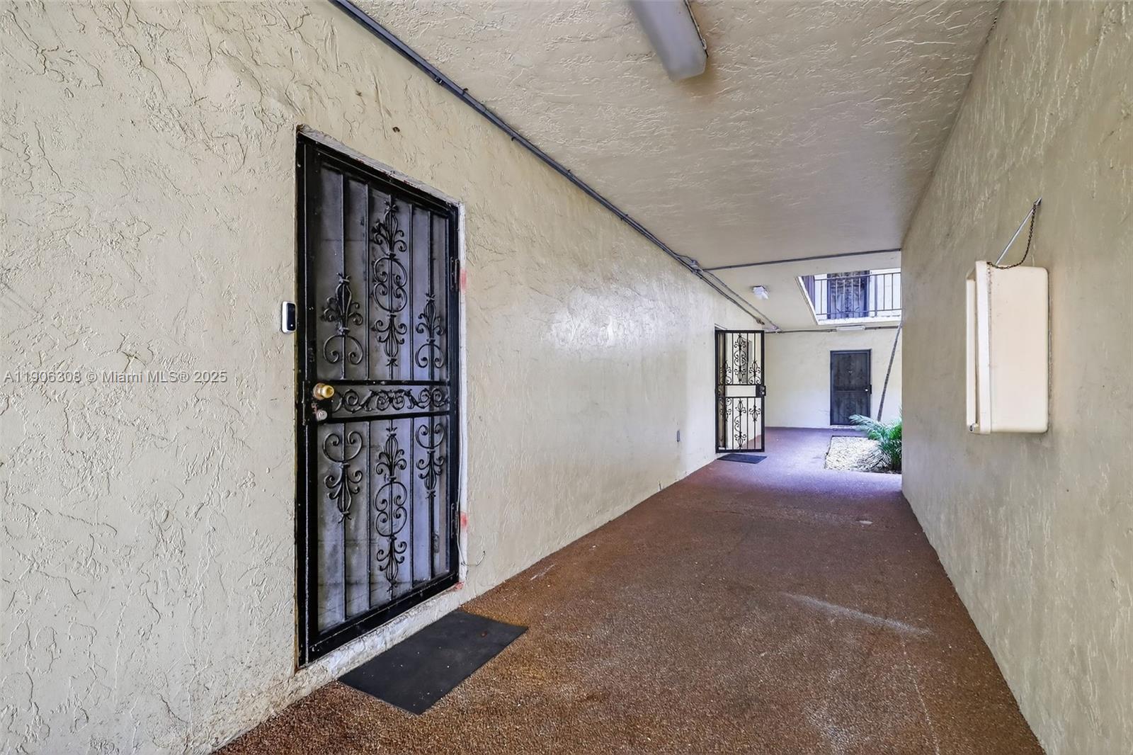 11925 NE 2nd Ave #B105 North Miami, FL 33161