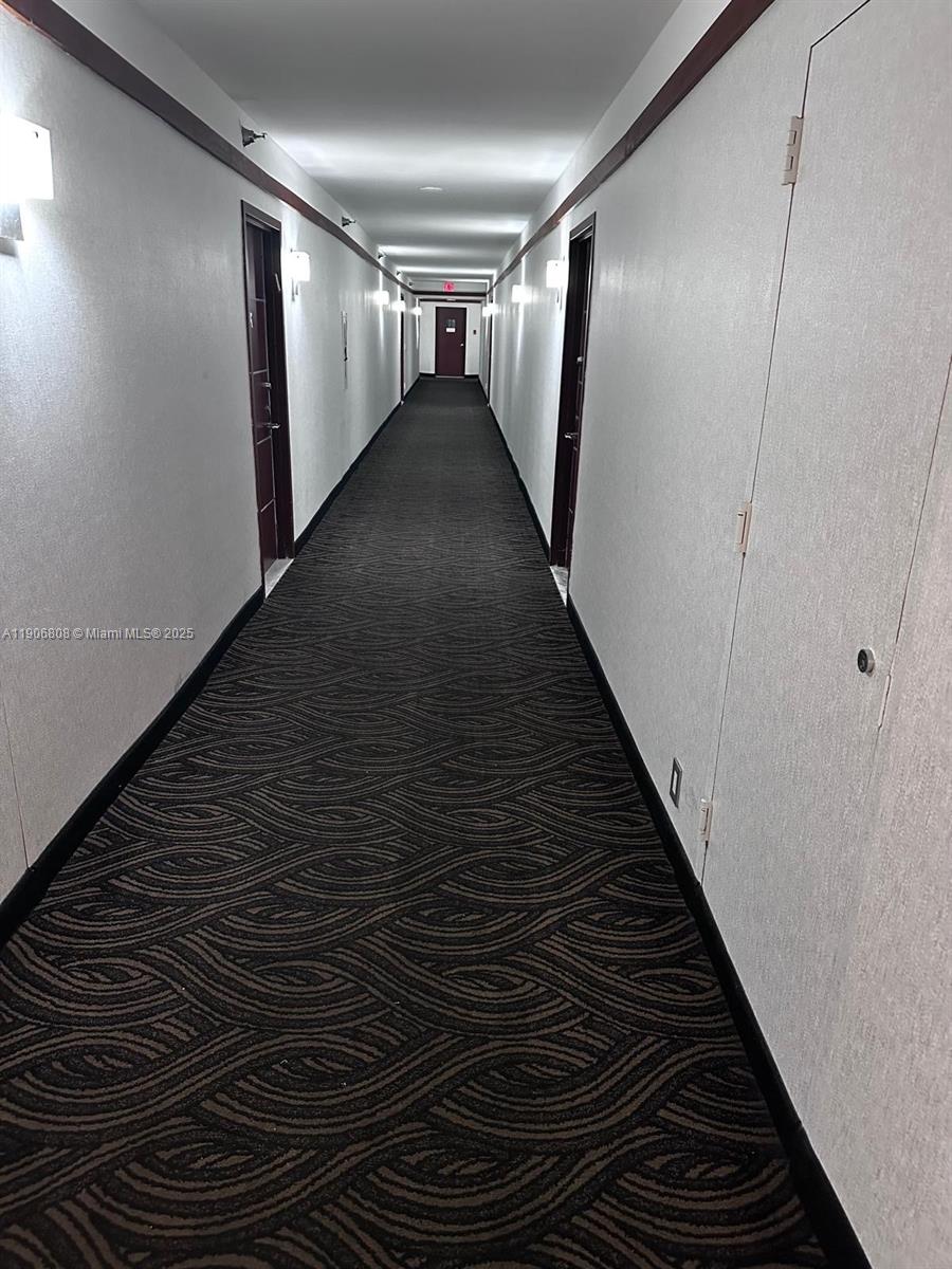 3300 NE 191st St #904