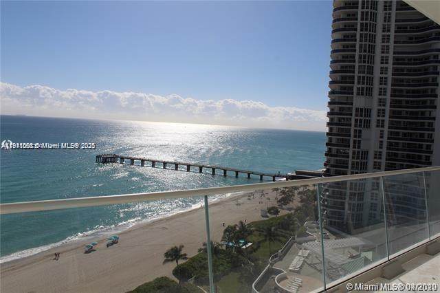 16901 Collins Ave #1202