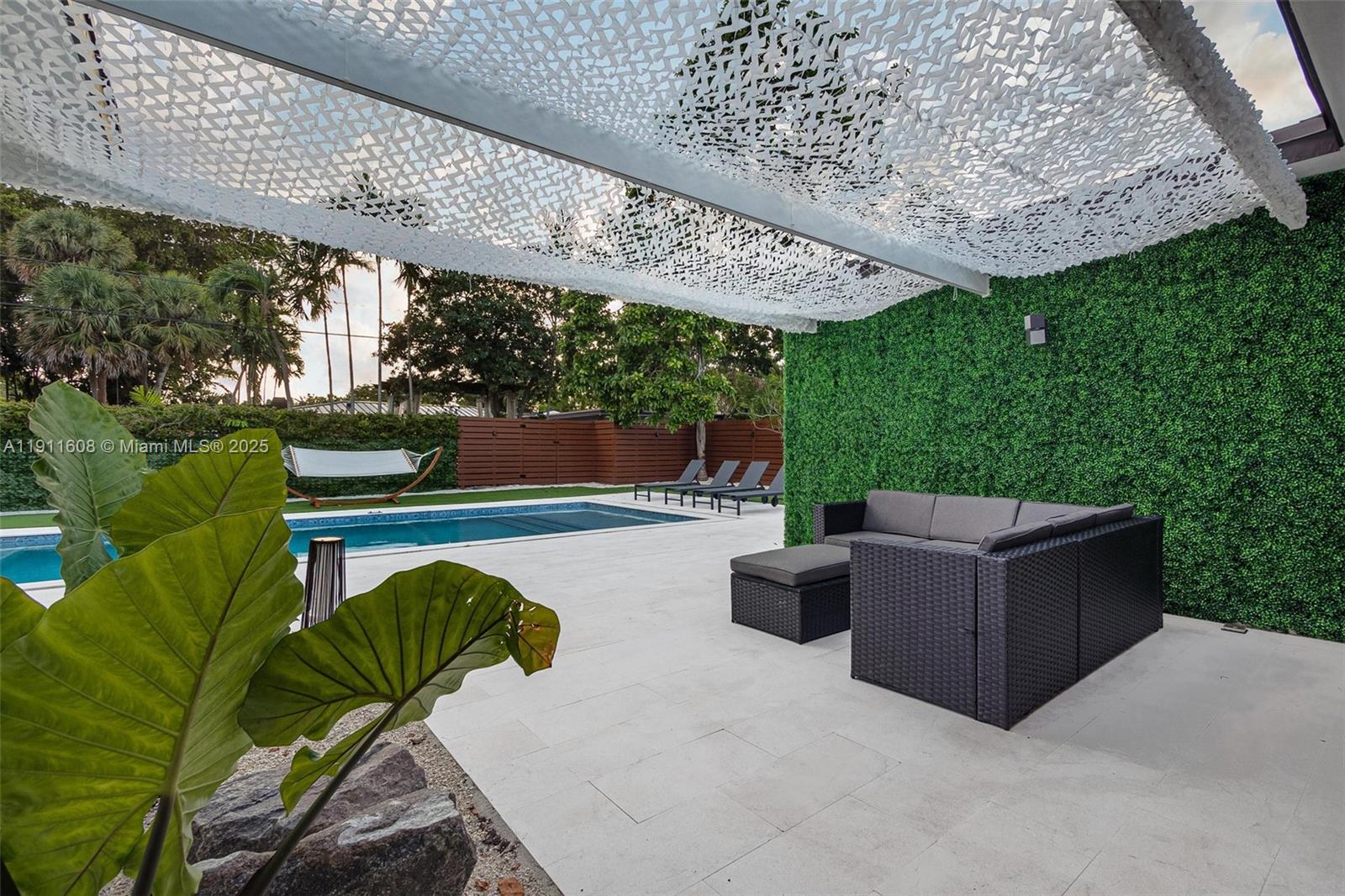 10658 NE 11th Ave Miami Shores, FL 33138