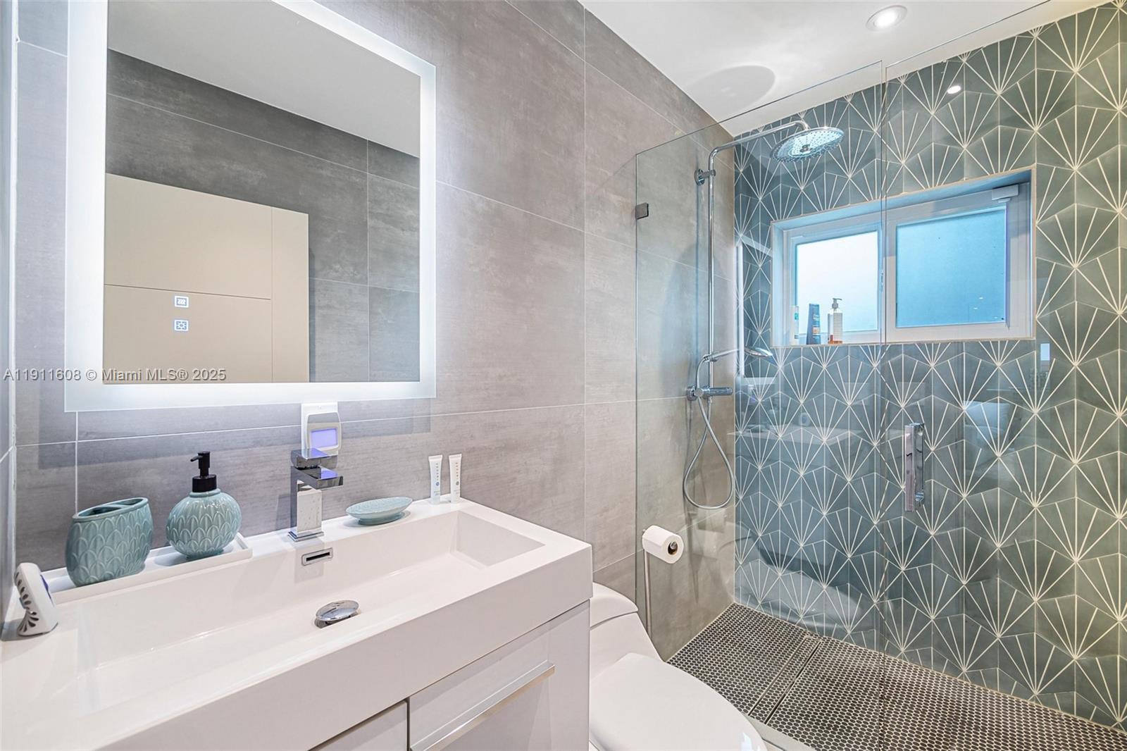 10658 NE 11th Ave Miami Shores, FL 33138