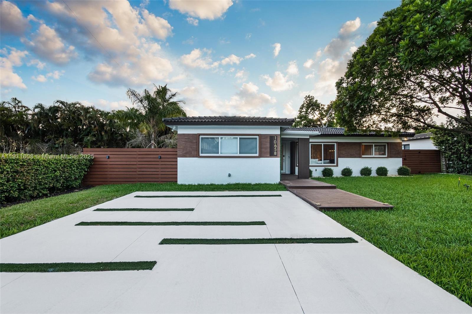 10658 NE 11th Ave Miami Shores, FL 33138