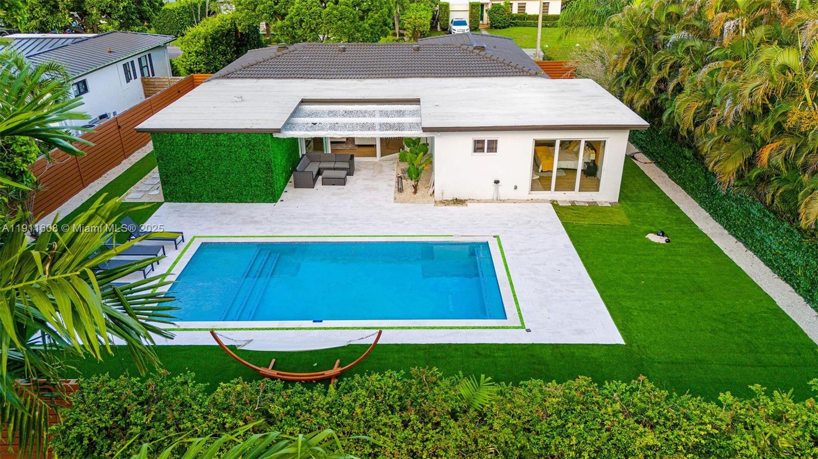 10658 NE 11th Ave Miami Shores, FL 33138