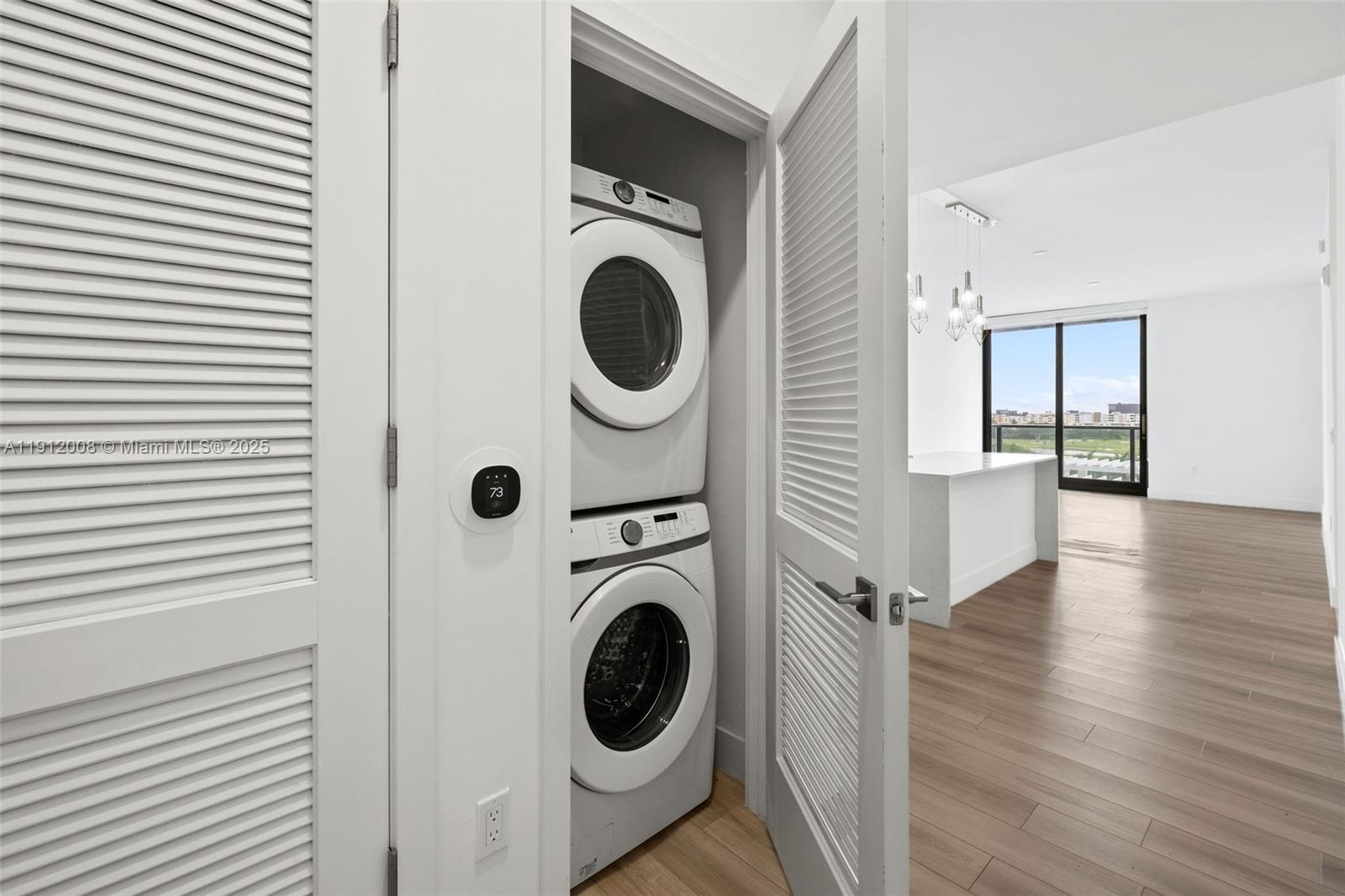 101 Diplomat Pkwy #703 Hallandale Beach, FL 33009