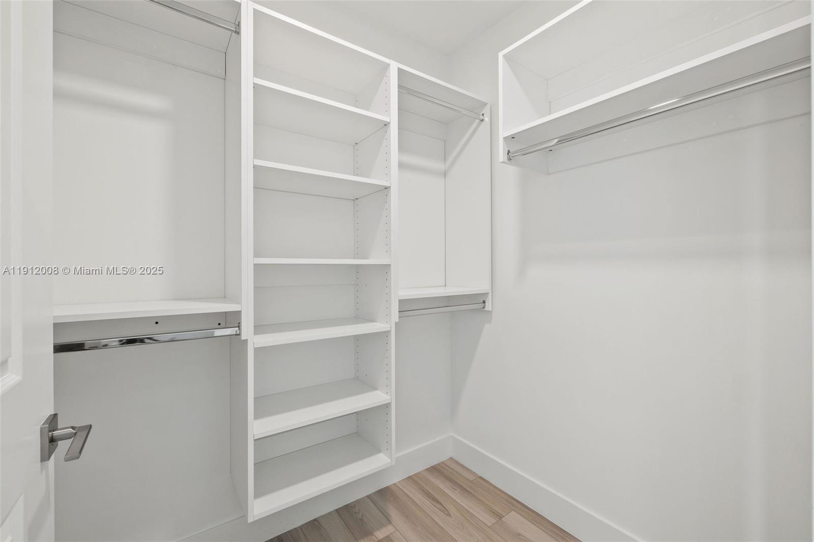 101 Diplomat Pkwy #703 Hallandale Beach, FL 33009