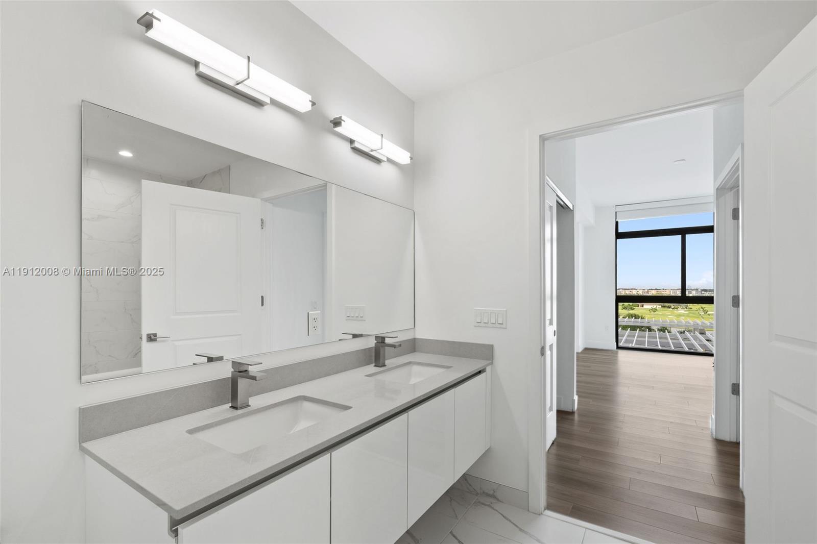 101 Diplomat Pkwy #703 Hallandale Beach, FL 33009