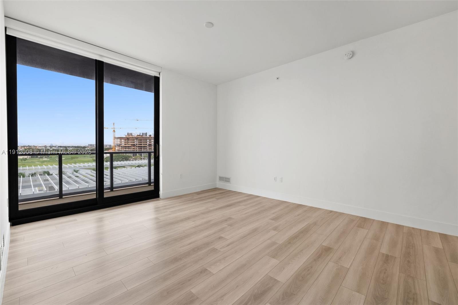 101 Diplomat Pkwy #703 Hallandale Beach, FL 33009