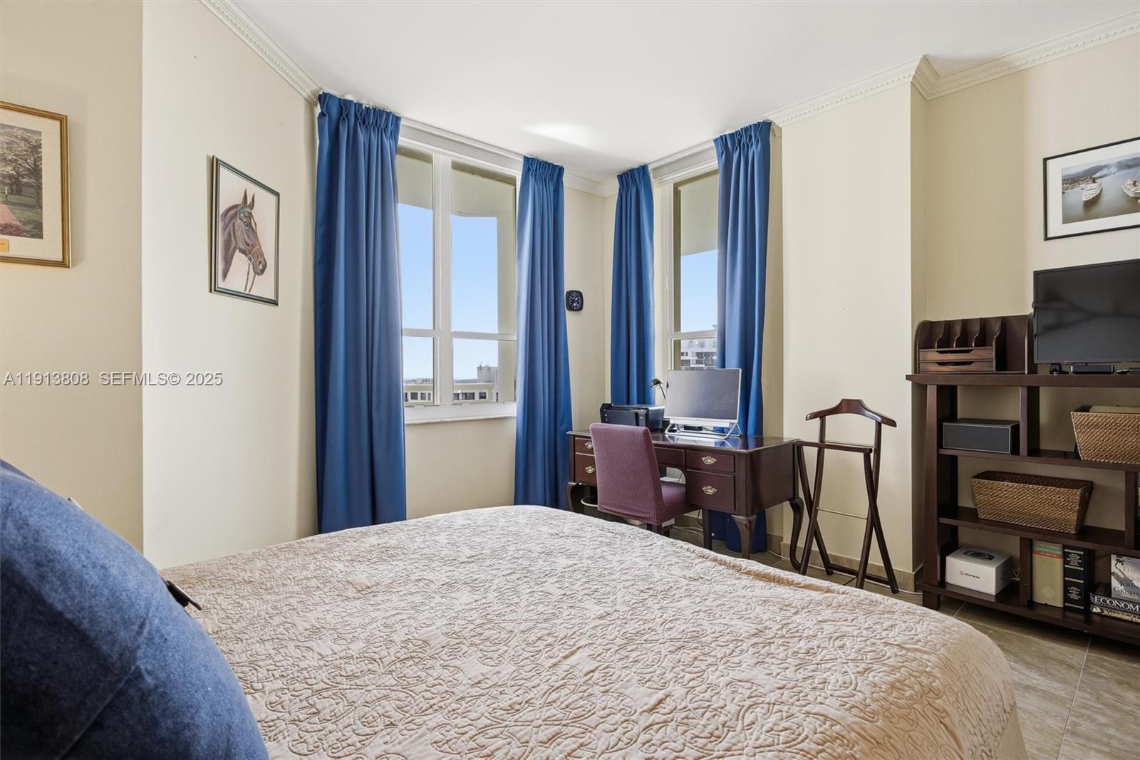 888 Brickell Key Dr #1903 Miami, FL 33131