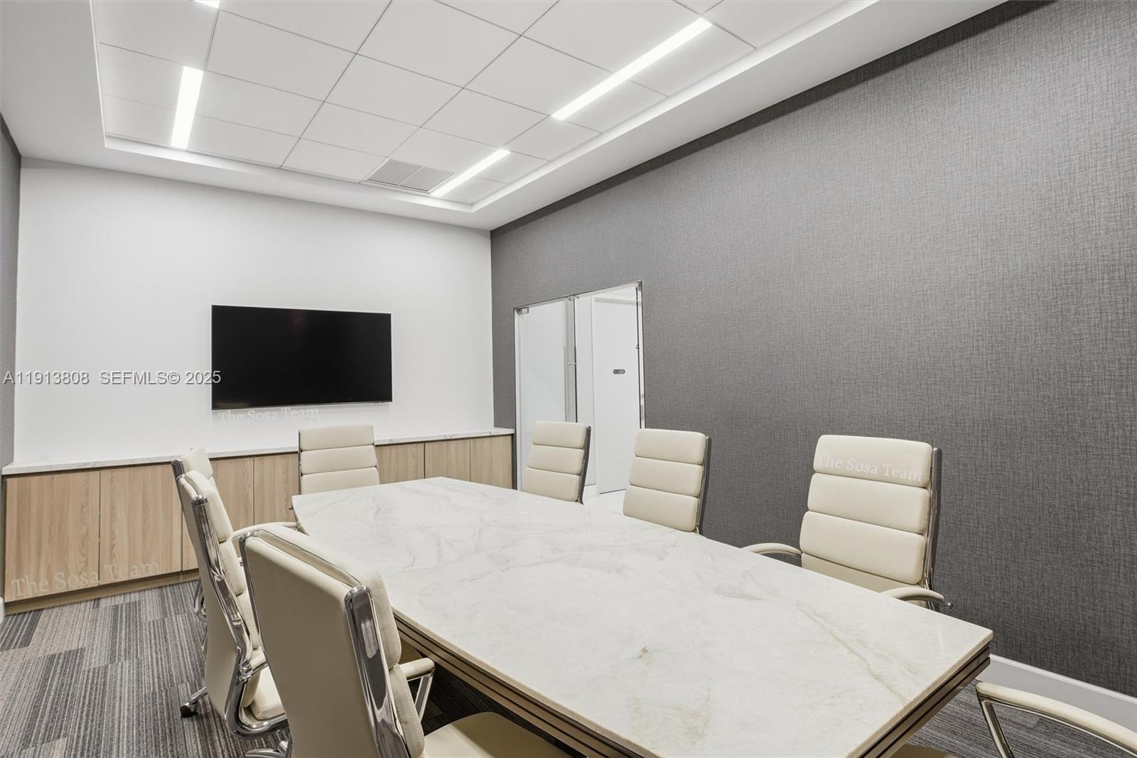 888 Brickell Key Dr #1903 Miami, FL 33131