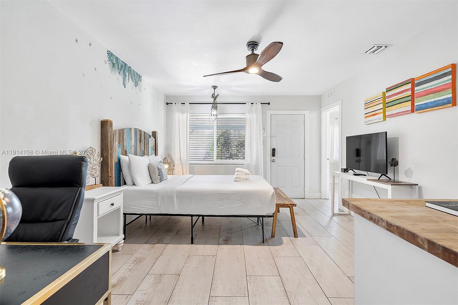 1411 NE 12th St Fort Lauderdale, FL 33304