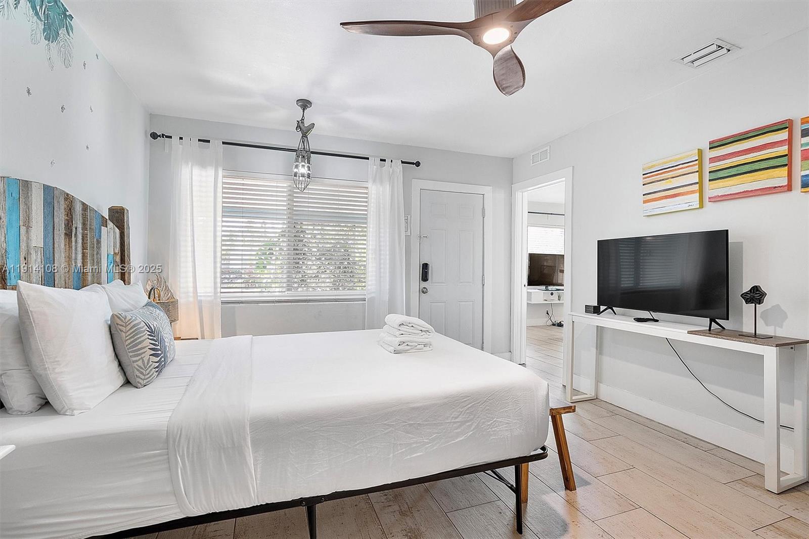 1411 NE 12th St Fort Lauderdale, FL 33304