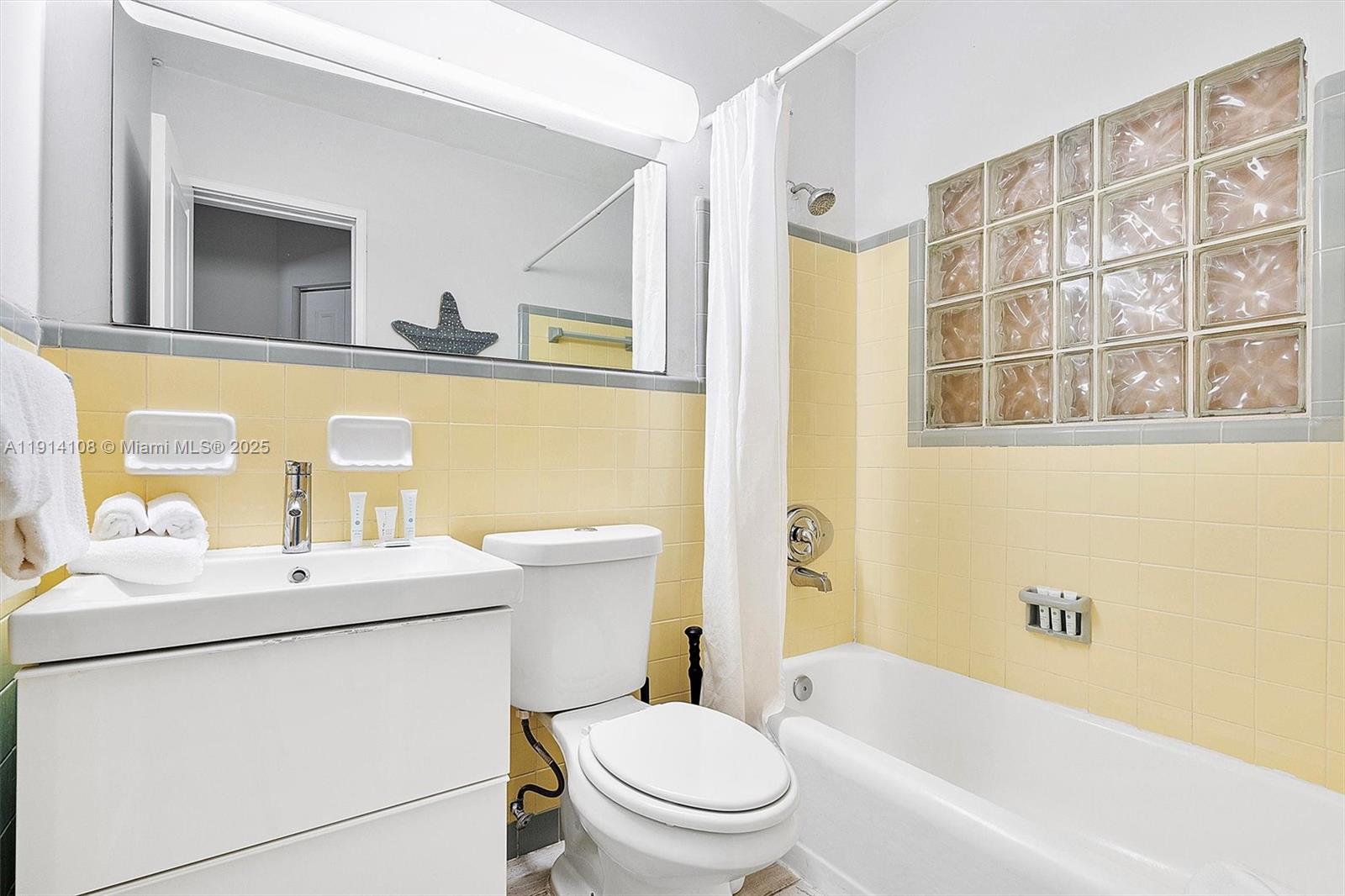 1411 NE 12th St Fort Lauderdale, FL 33304