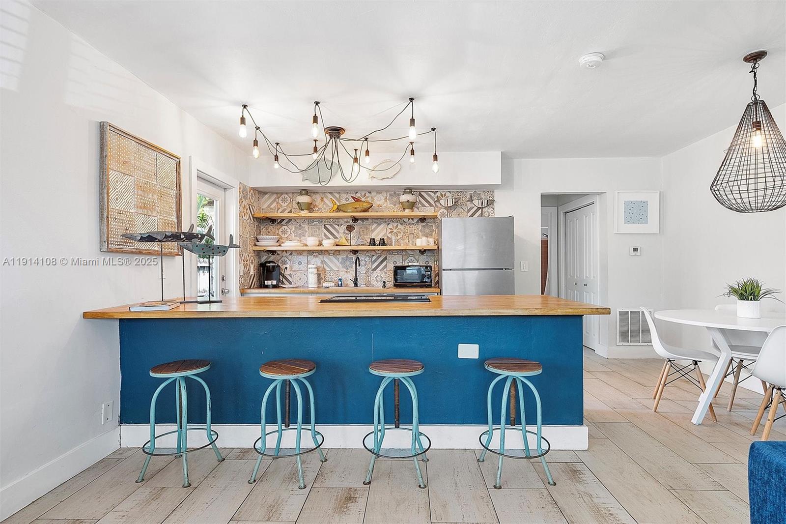 1411 NE 12th St Fort Lauderdale, FL 33304