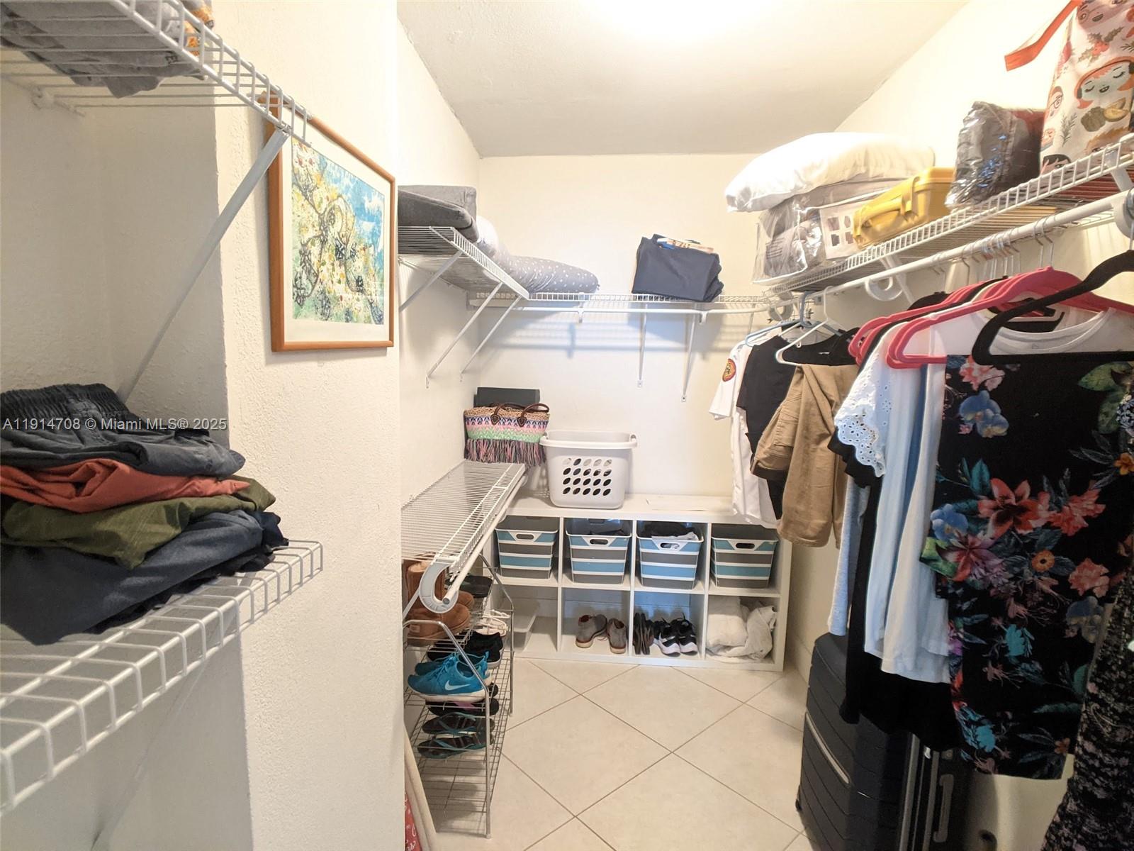 image South Bay Club12